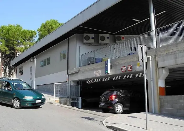 Adelina Bed and Breakfast 4*